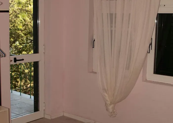 Agroturizem Franceze * Koman