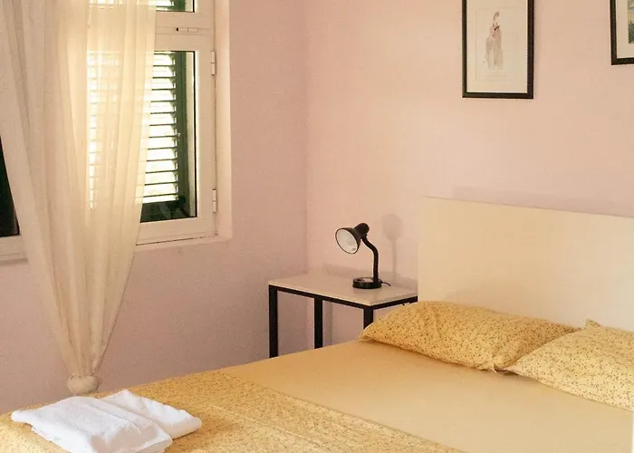 Agroturizem Franceze Hotel Koman